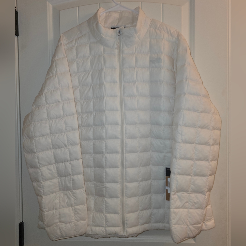 NWT The North Face Women's Plus ThermoBall Jacket 2.0 - Size 2X - Gardenia White